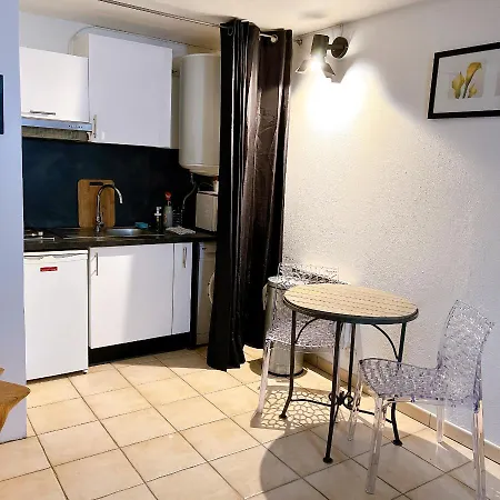 Climatise Parking Cite Paoline Apartment